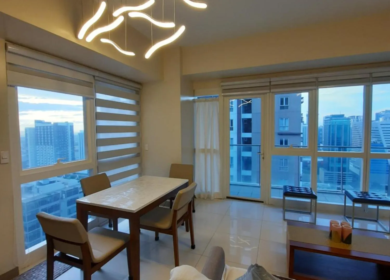 Apartment Bonifacio Global City One Uptown Residence-2 Bedroom Manila Philippines