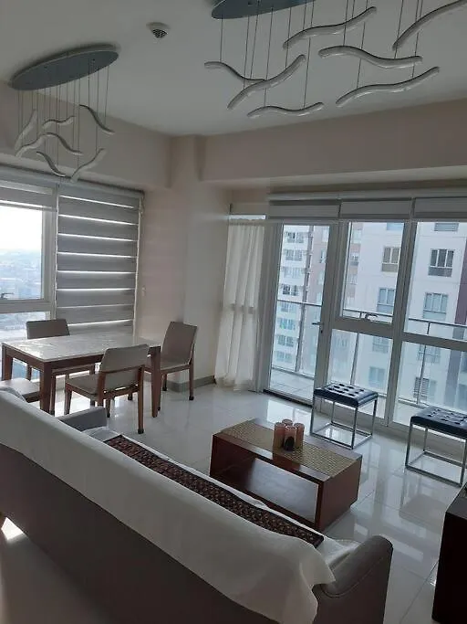 Bonifacio Global City One Uptown Residence-2 Bedroom Manila