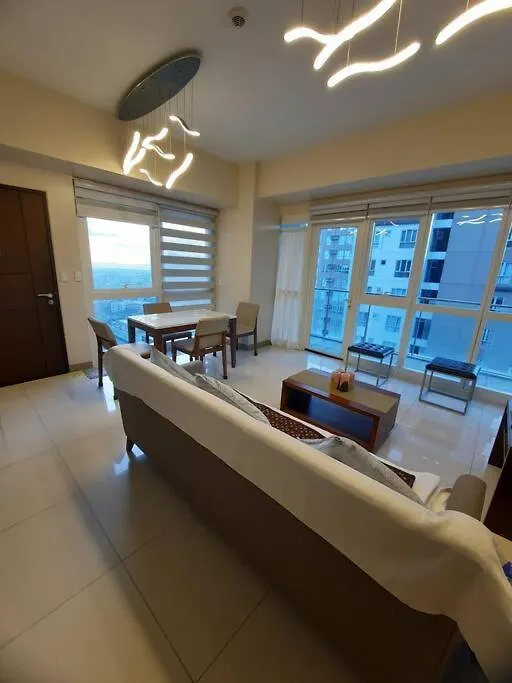 Apartment Bonifacio Global City One Uptown Residence-2 Bedroom Manila