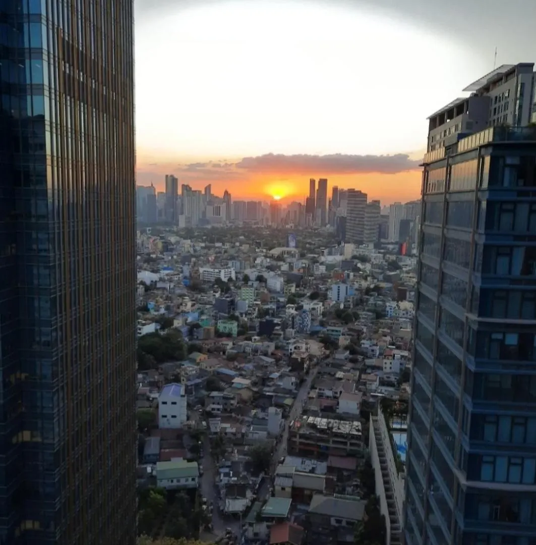 Bonifacio Global City One Uptown Residence-2 Bedroom Manila