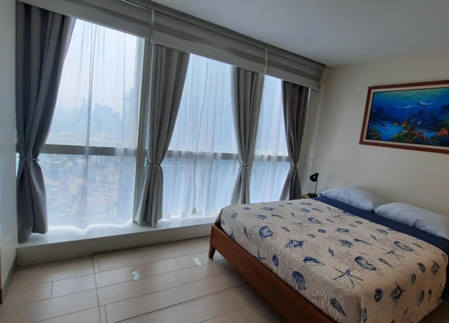 Bonifacio Global City One Uptown Residence-2 Bedroom Manila 0*,