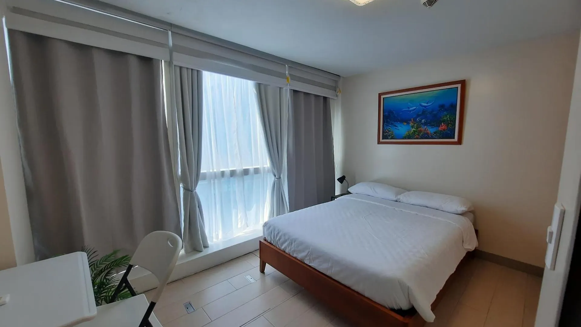 Bonifacio Global City One Uptown Residence-2 Bedroom Manila Philippines
